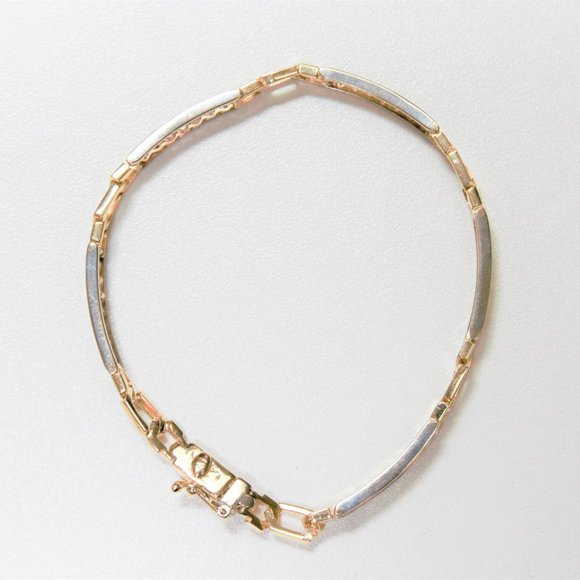 Vintage 14k Yellow Gold Bracelet with 14k Yellow Gold Box Clasp - Picture 5 of 7